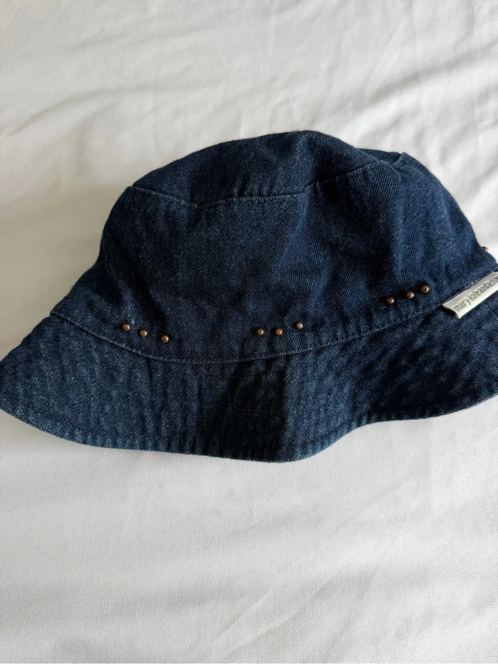 VTG Y2K Style Mary Kate and Ashley Denim Blue Metal Detail Bucket Hat